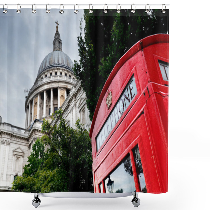 Personality  St Pauls Cathedral Dome Shower Curtains