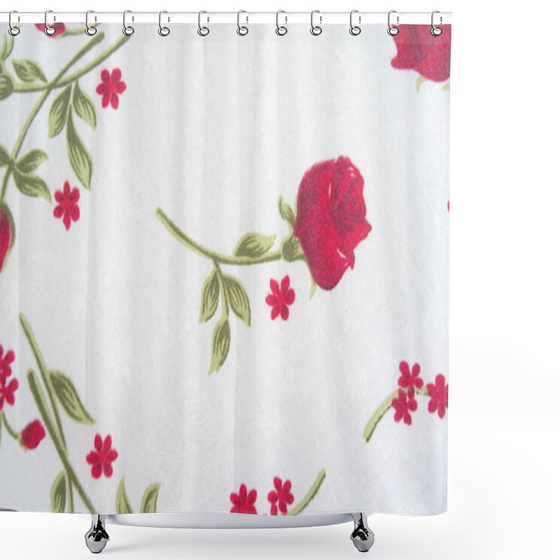 Personality  Red Roses Fabric Pattern Shower Curtains