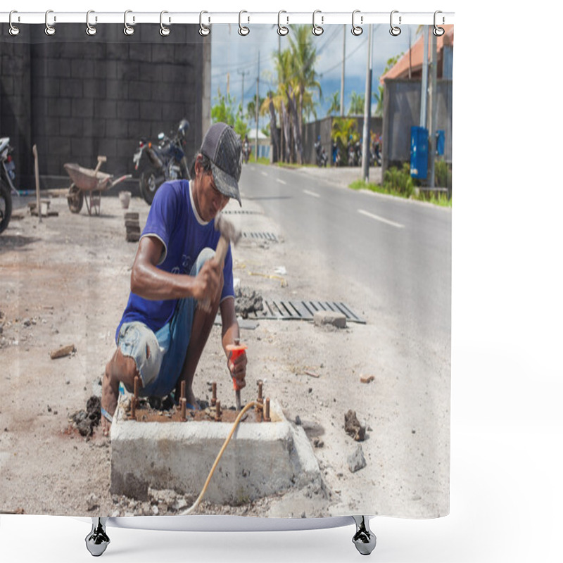 Personality  Manual Worker Shower Curtains