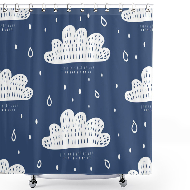 Personality  Seamless Background With Retro Clouds Shower Curtains