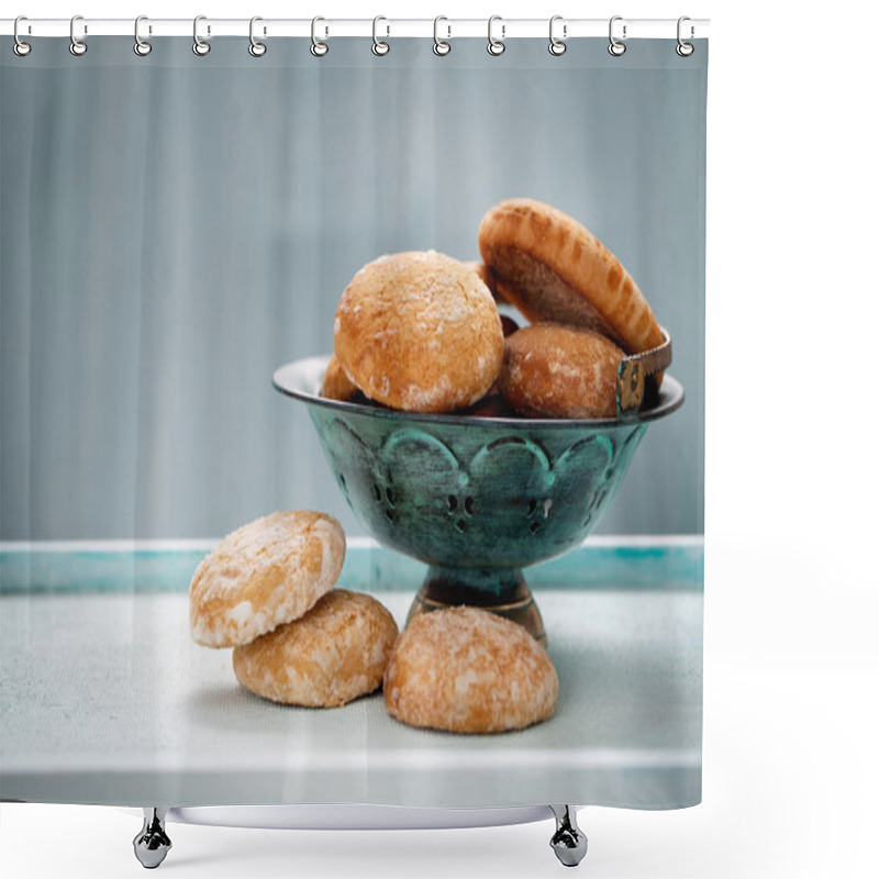 Personality  Honey Vanilla Cookies Shower Curtains