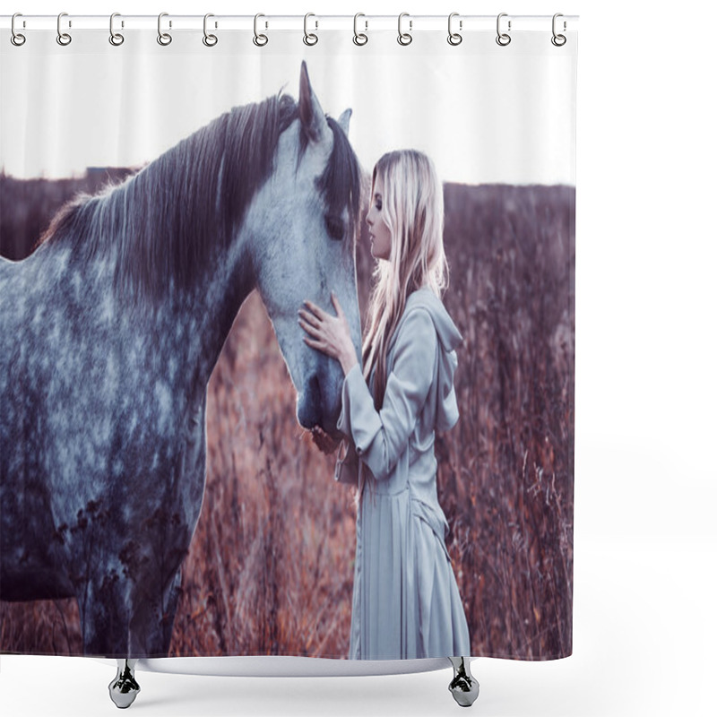 Personality  Beauty Blondie With Horse In The Field,  Effect Of Toning Shower Curtains