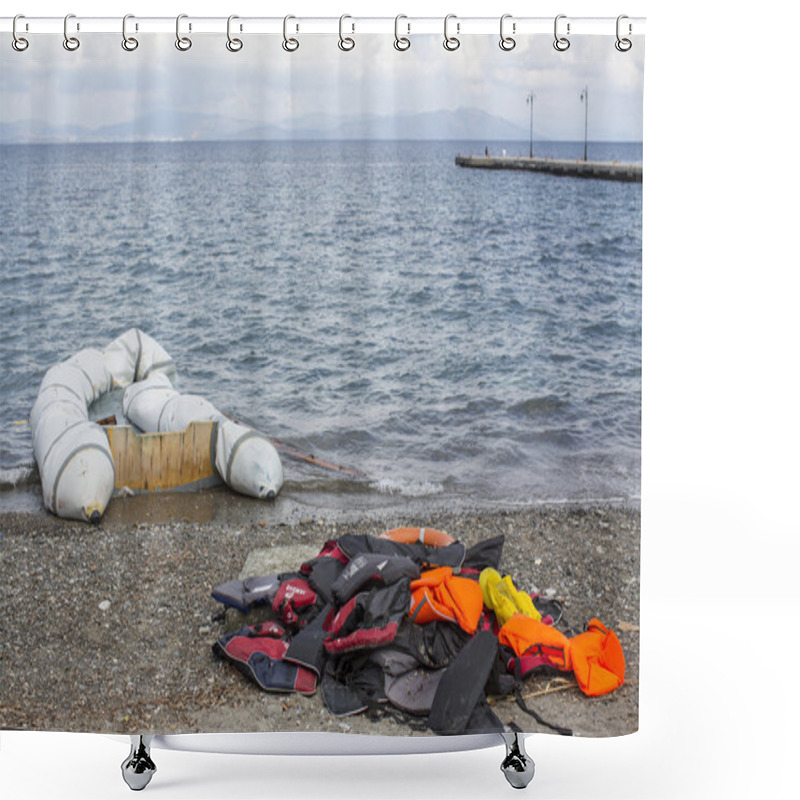 Personality  Life Jackets And  Turkish Boat Shower Curtains