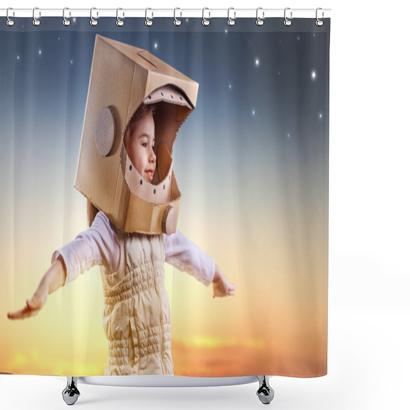 Personality  Astronaut Shower Curtains