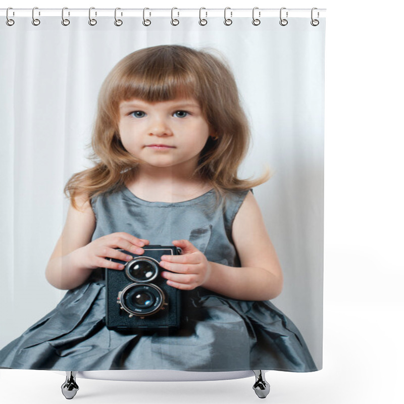 Personality  Little Girl With Retro Camera Shower Curtains