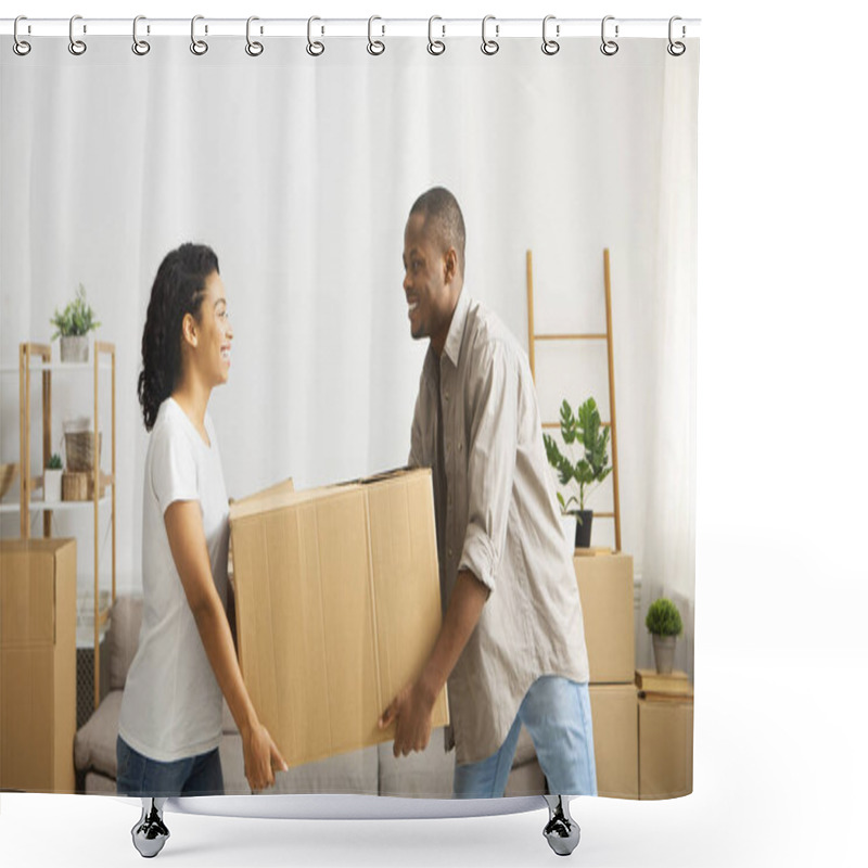 Personality  Couple Carry Out Big Box Of Home, Make Room For Repairs Shower Curtains