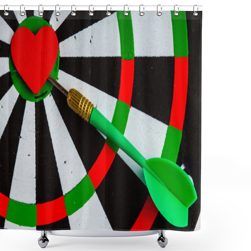 Personality  Black White Target With Dart In Heart Love Symbol As Bullseye Shower Curtains