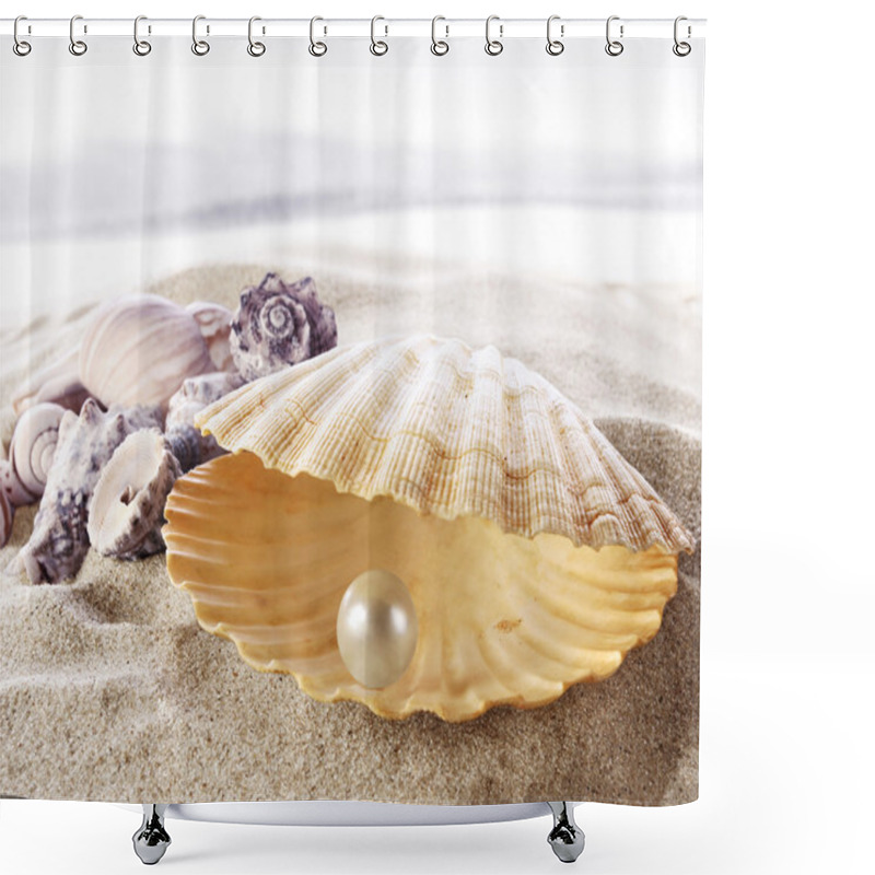 Personality  Shell With A Pearl Shower Curtains