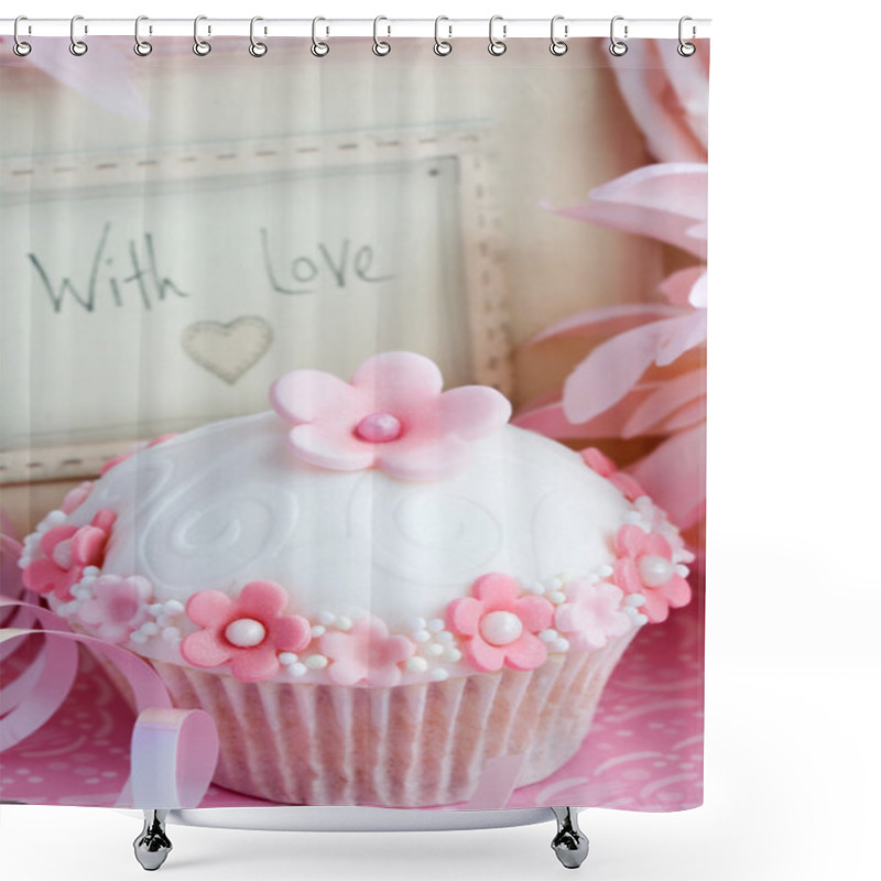 Personality  Cupcake Gift Shower Curtains