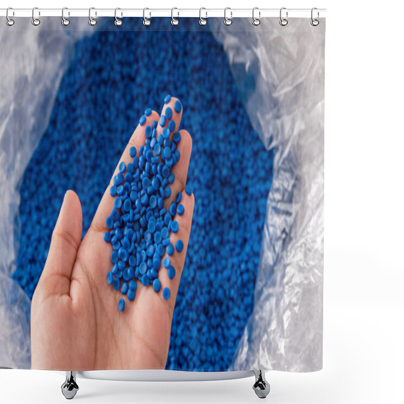 Personality  White Plastic Grain, Plastic Polymer Granules,hand Hold Polymer Pellets, Raw Materials For Making Water Pipes, Plastics From Petrochemicals And Compound Extrusion, Resin From Plant Polyethylene. Shower Curtains