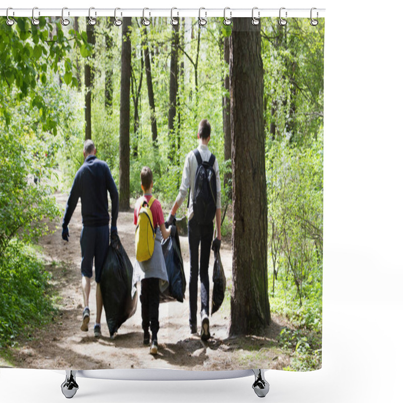 Personality  Volunteer Boys And Men Carry Garbage Litter  Shower Curtains