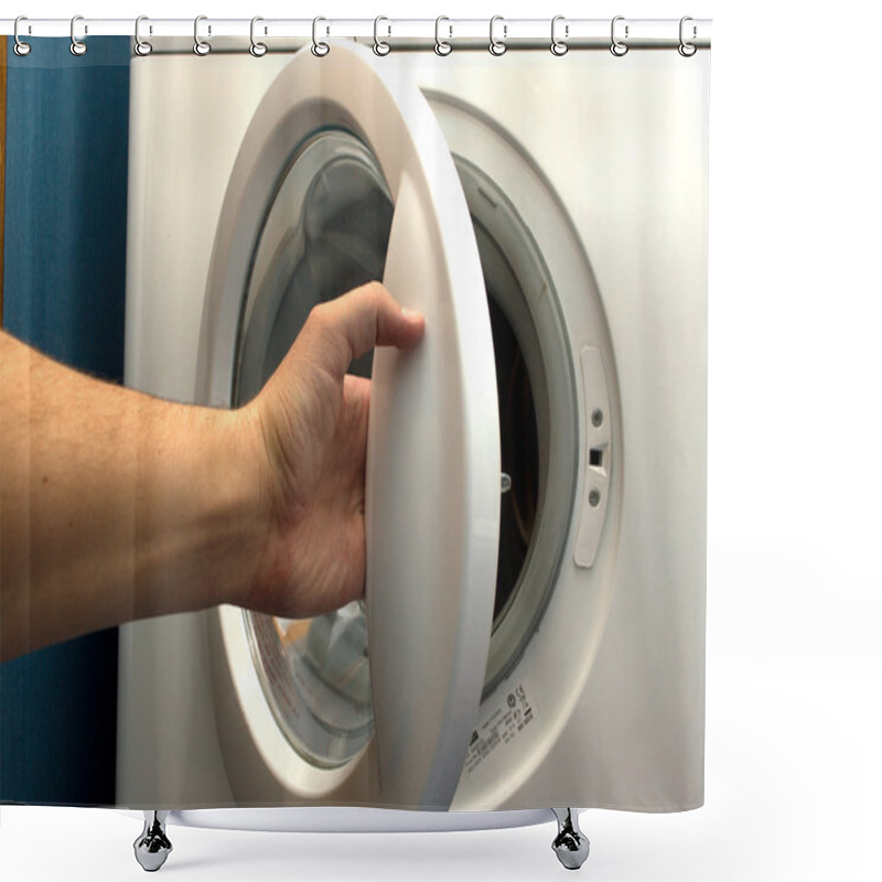 Personality  Man Opening Washing Machine In Bathroom Shower Curtains