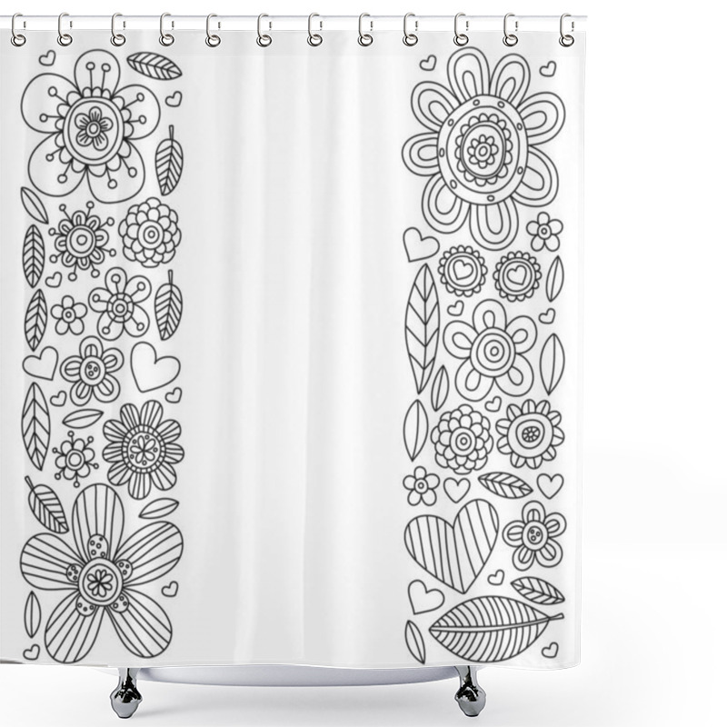 Personality  Vector Pattern With Doodle Flowers And Leaves Shower Curtains