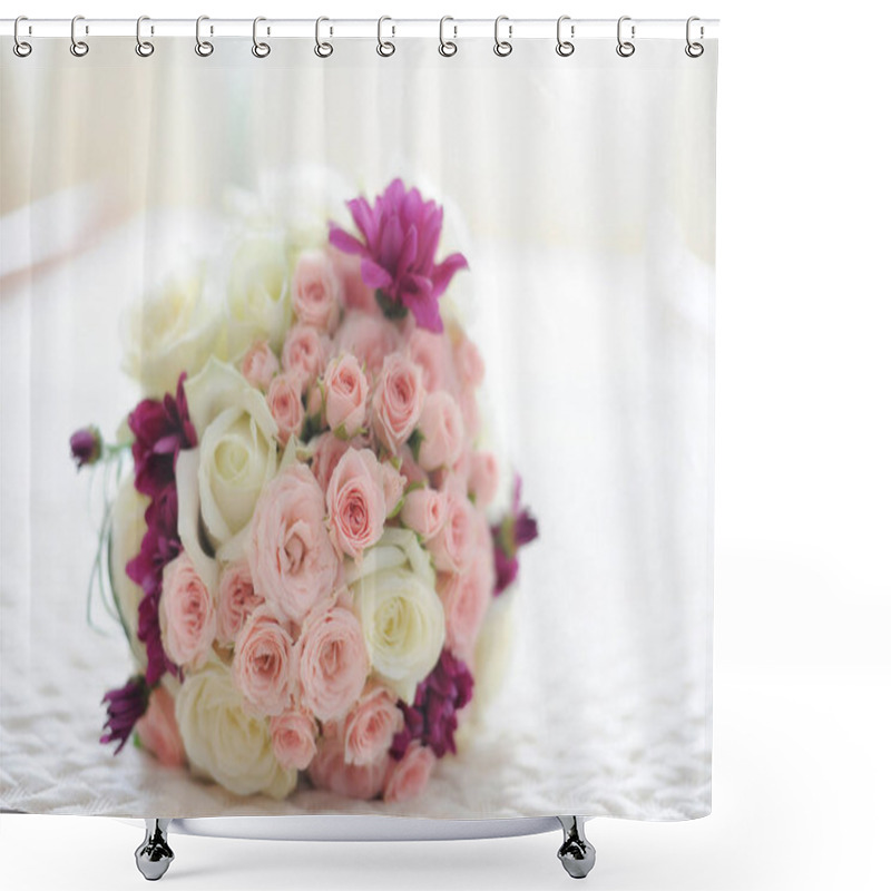 Personality  Elegant Bridal Roses Bouquet Against A White Blurred Background Shower Curtains