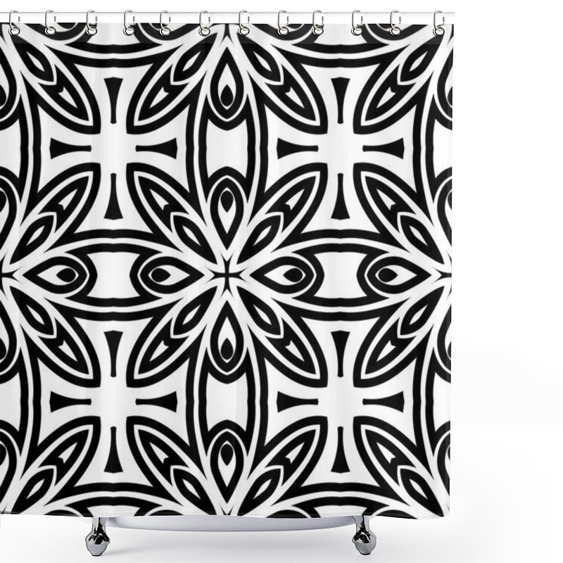 Personality  Black And White Lattice Pattern Shower Curtains