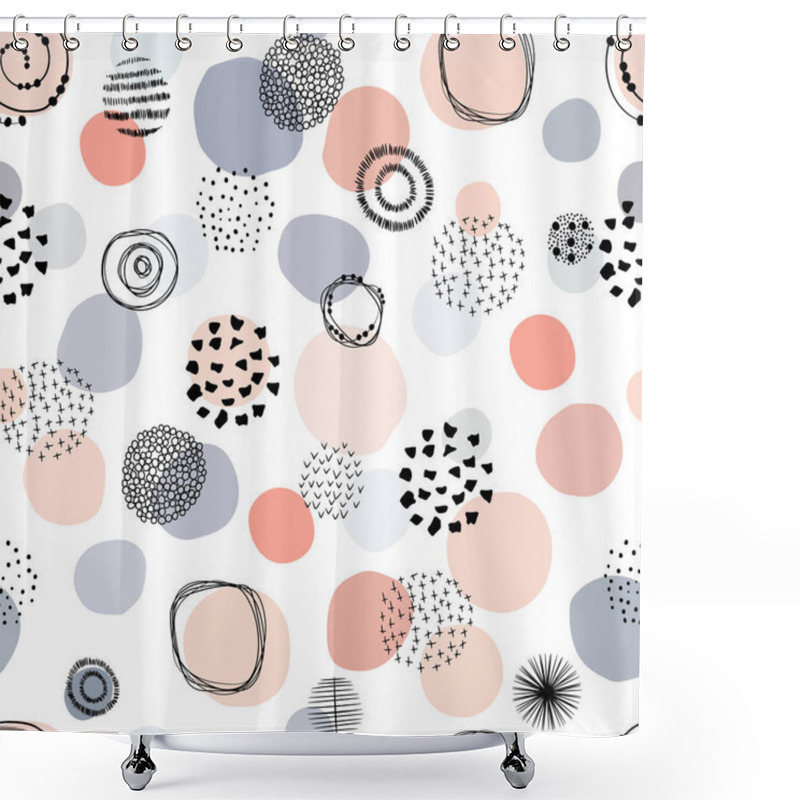 Personality  Polka Dot Hand Drawn Pattern, Seamless Vector On White Background Shower Curtains