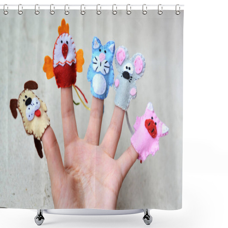 Personality  Hand Wearing 5 Finger Puppets Shower Curtains