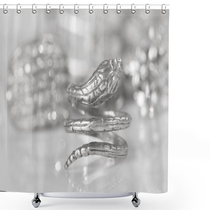 Personality  Silver Jewelry Snake Shower Curtains