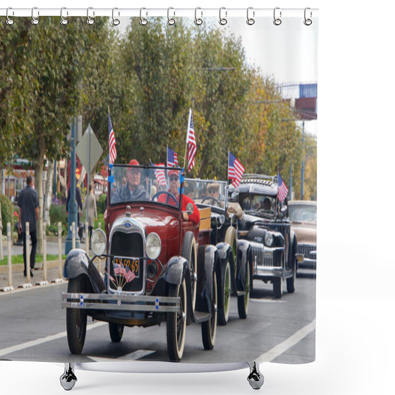 Personality  San Francisco, CA - November 12, 2017: Unidentified Participants Honor The Service And Sacrifice Of Our Armed Forces Downtown San Francisco Participating In The 97th Annual Veterans' Day Parade Shower Curtains