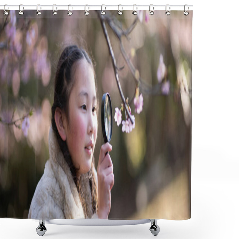 Personality  A Girl Who Sees Cherry Blossoms With Magnifying Glass Shower Curtains