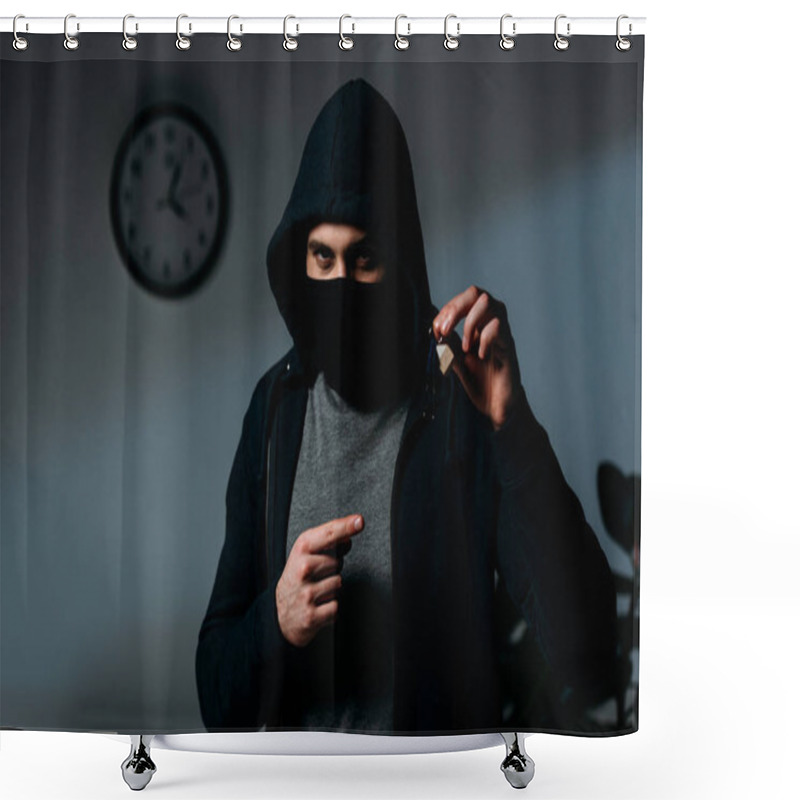 Personality  Sly Thief In Mask Pointing With Finger At Keys Shower Curtains