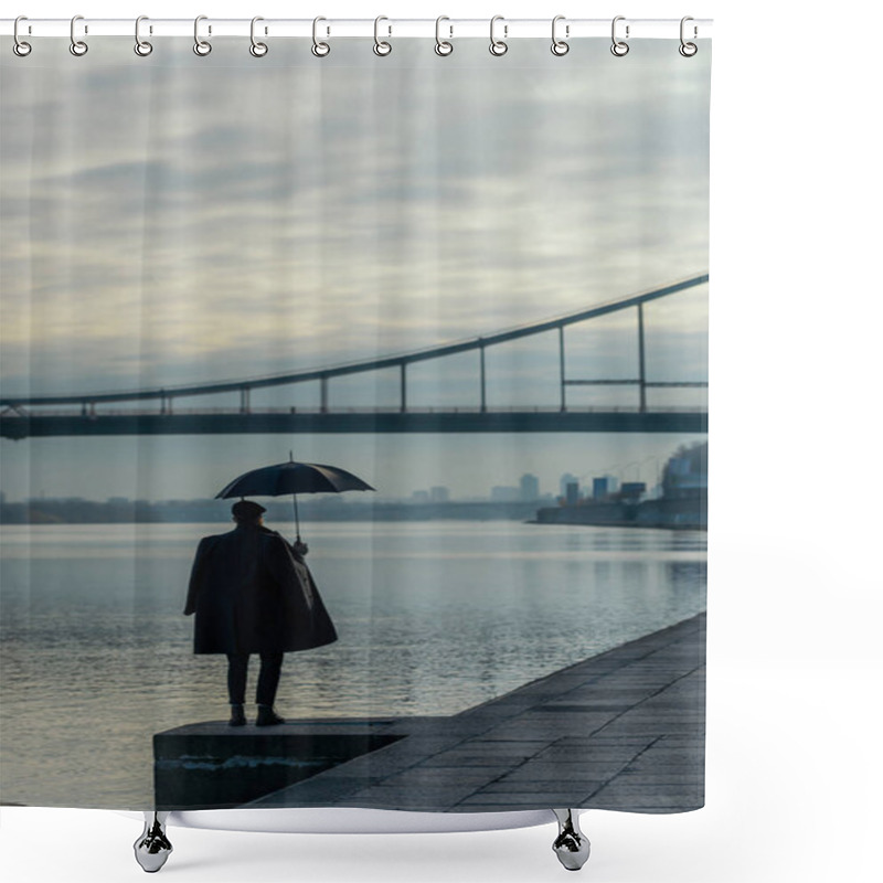 Personality  Stylish Man With Umbrella Standing On River Shore Shower Curtains