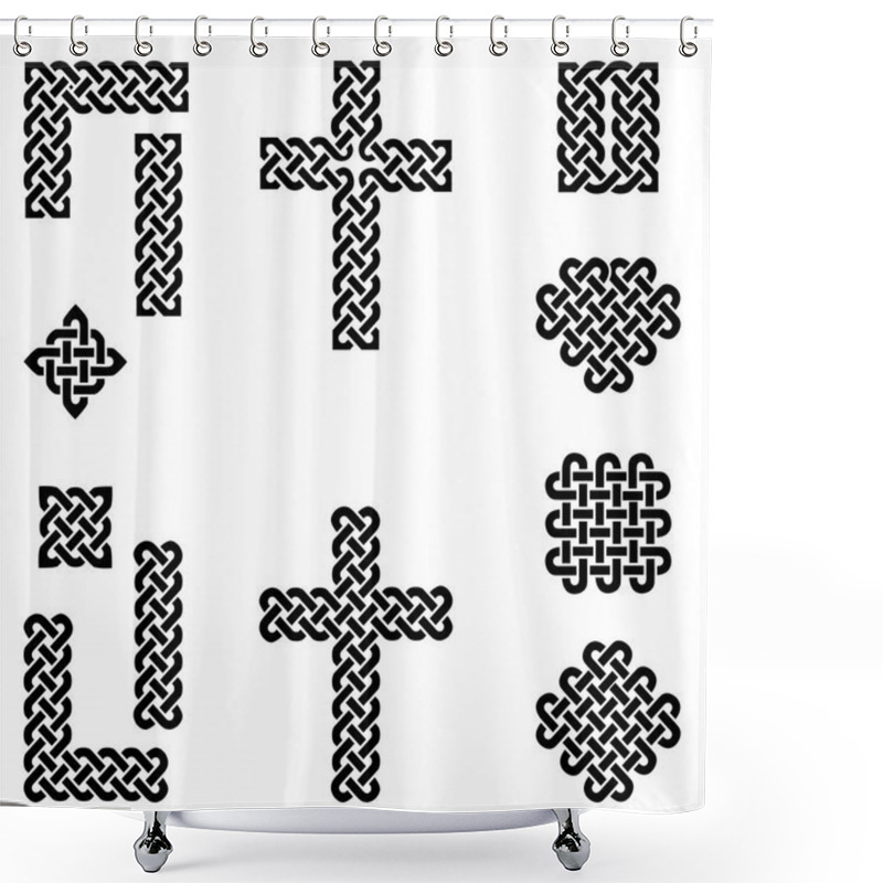 Personality  Celtic Style Endless Knot Symbols Including Border, Line, Heart, Cross, Curvy Squares In  Black On White Background Inspired By Irish St Patrick's Day, And Irish And Scottish Culture Shower Curtains