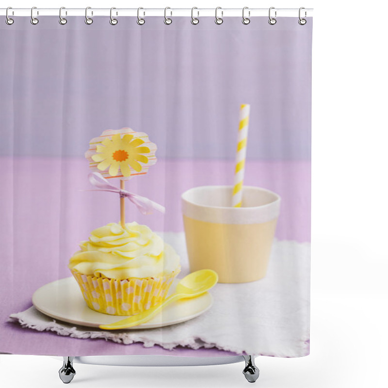 Personality  Yellow Cupcakes Shower Curtains