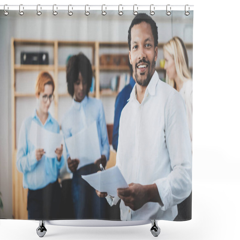 Personality  African American Entrepreneur In White Shirt Holding Papers In Hands And Smiling At The Camera.Teamwork Concept In Modern Office. Horizontal,blurred Background. Shower Curtains