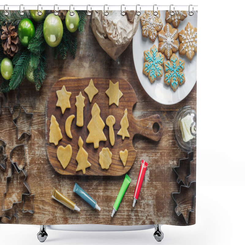 Personality  Top View Of Arrangement Of Raw Dough, Food Grade Ink For Christmas Cookies Bakery And And Christmas Wreath On Wooden Tabletop Shower Curtains