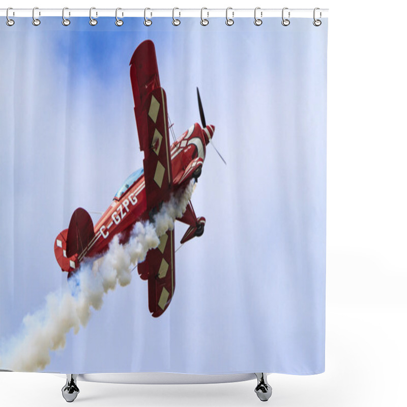 Personality  International Air Show Shower Curtains