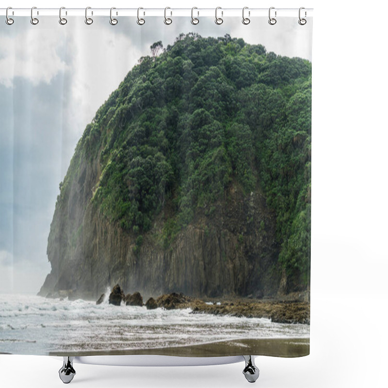 Personality  Piha Beach Shower Curtains