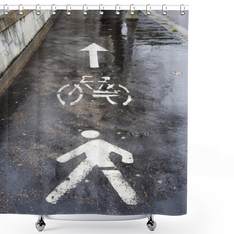 Personality  Street Shower Curtains