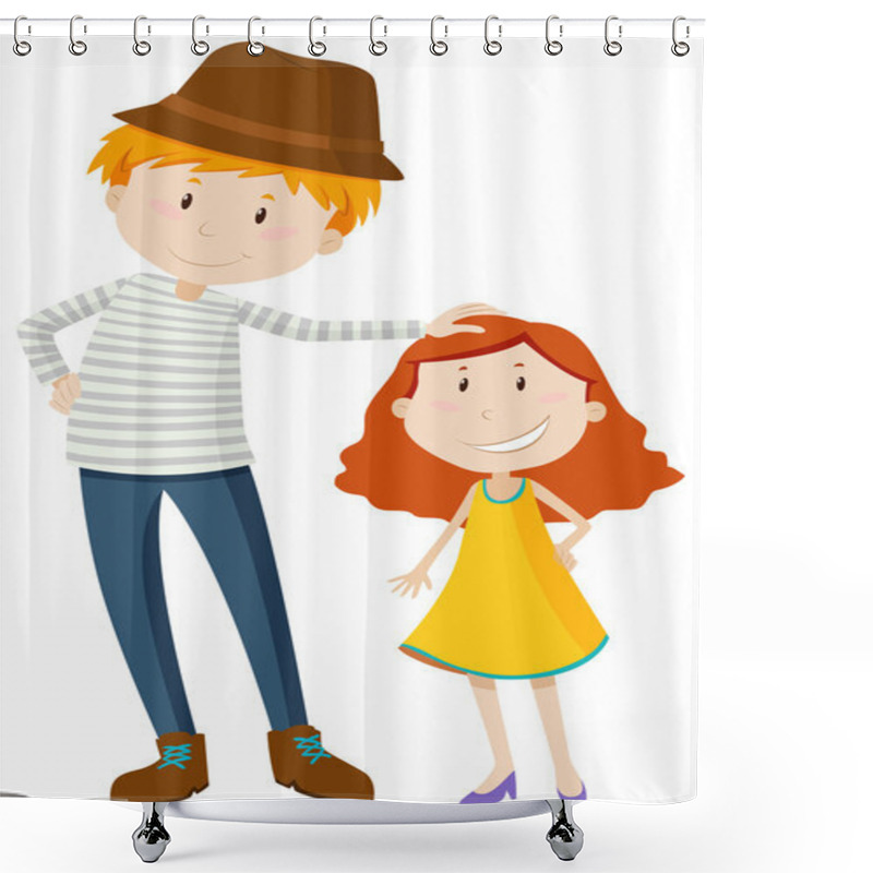 Personality  Tall Man And Short Girl Shower Curtains