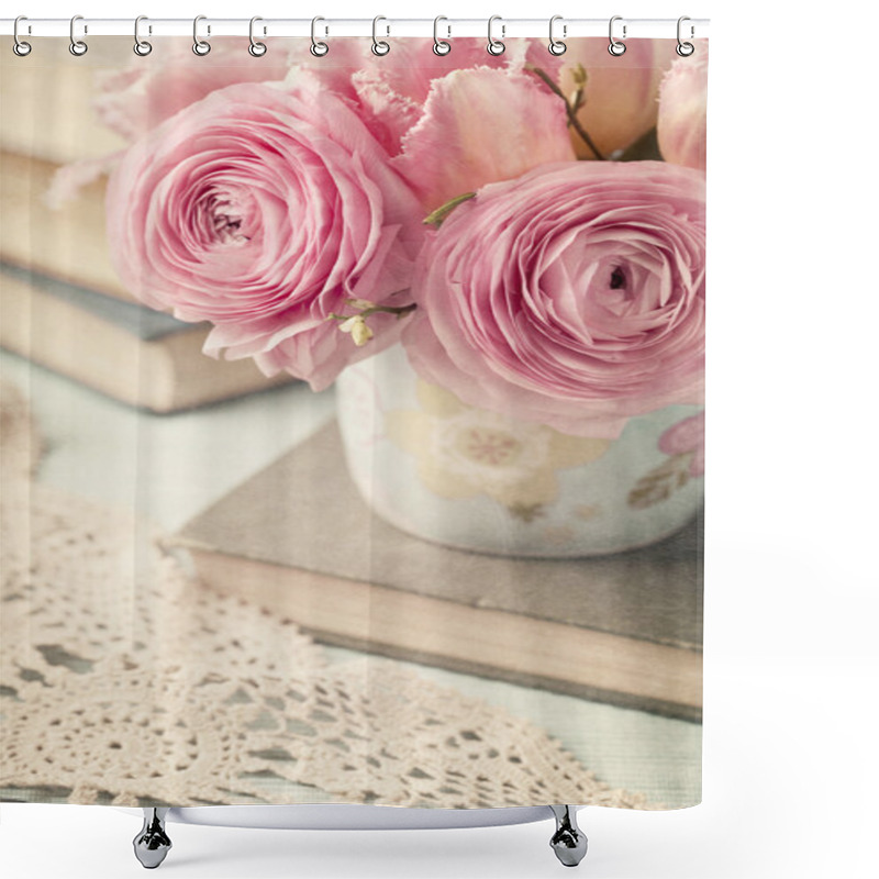 Personality  Pink Flowers Shower Curtains