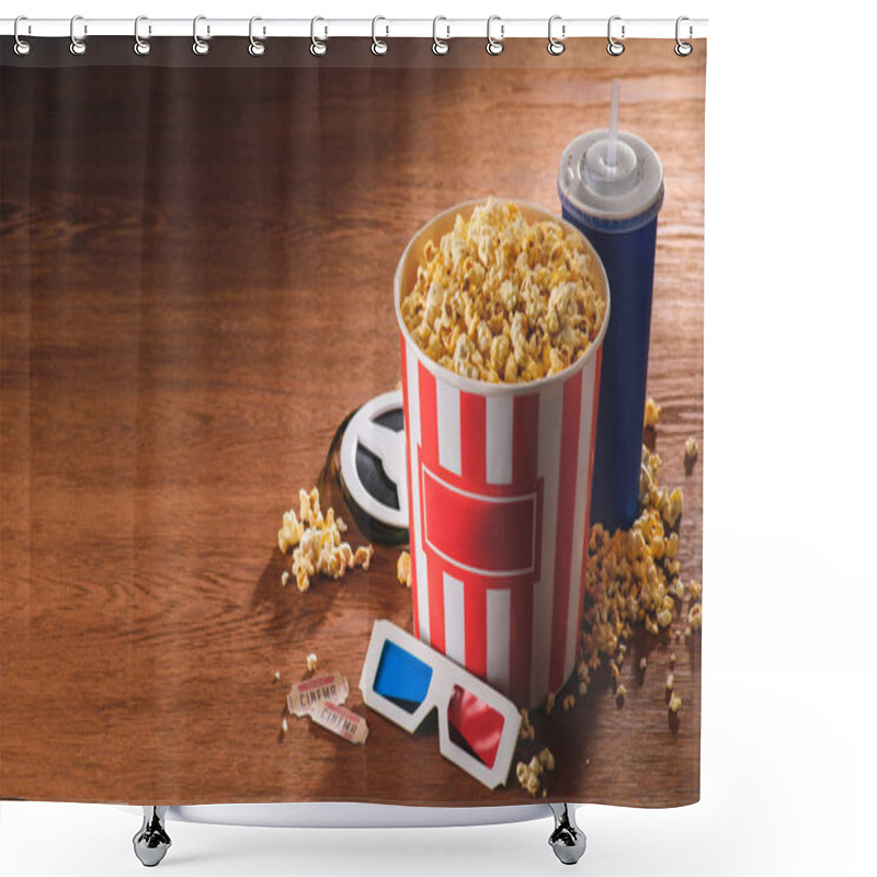 Personality  Close Up View Of Paper Bucket With Popcorn, Soda Drink, 3d Glasses On Wooden Tabletop Shower Curtains