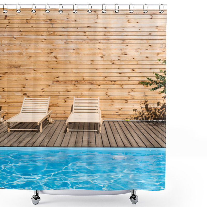 Personality  Empty Cozy Chaise Lounges Near Swimming Pool With Transparent Water Shower Curtains