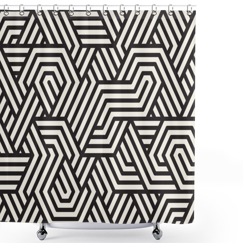 Personality  Vector Seamless Black And White Irregular Triangle Lines Geometric Pattern Shower Curtains