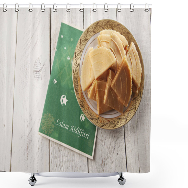 Personality  Top View Malaysia Traditional Food Kueh Kapit And Greeting Card Shower Curtains