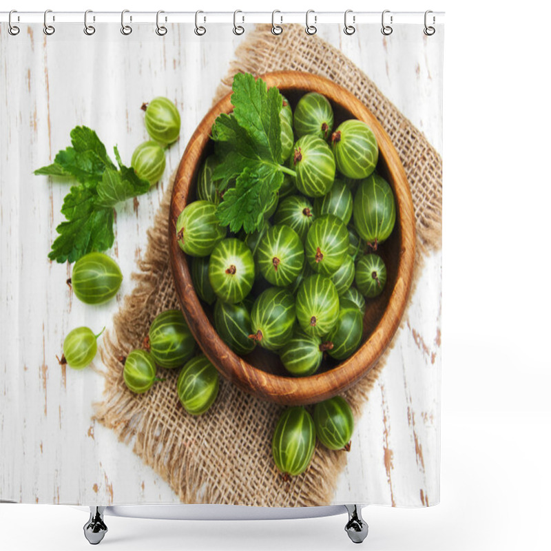 Personality  Gooseberries With Leaves Shower Curtains