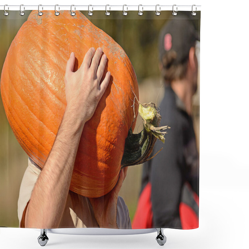 Personality  Pumpkins Shower Curtains