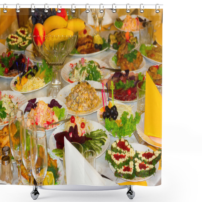 Personality  Banquet table shower curtains