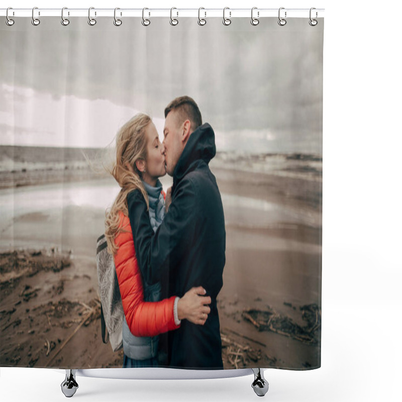 Personality  Kiss Shower Curtains