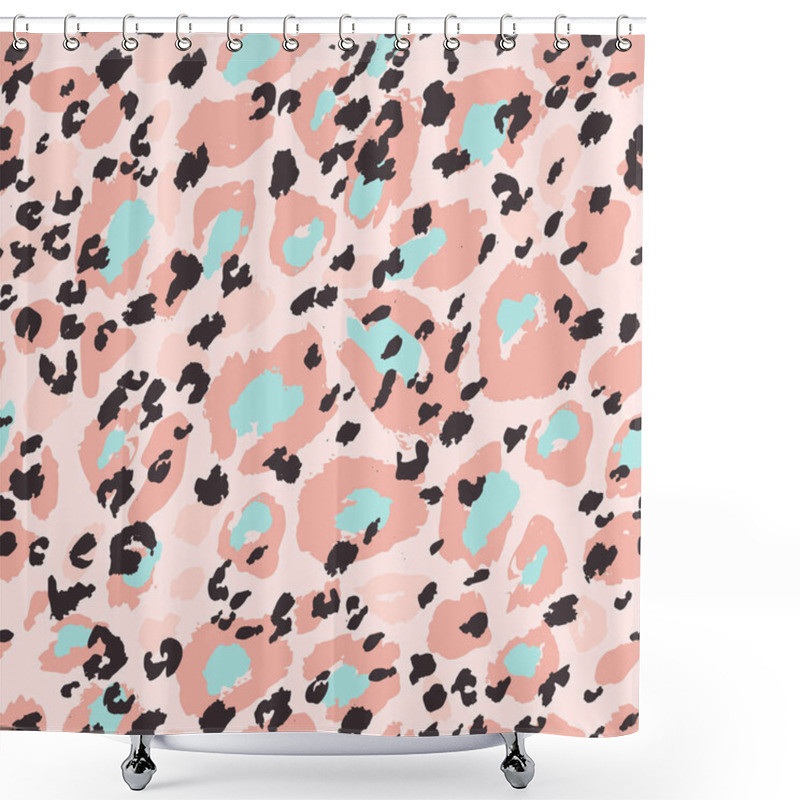 Personality  Animal Skin Seamless Pattern. Leopard`s Spotted Fur Imitation. Creative Leopard Rosettes Background Shower Curtains