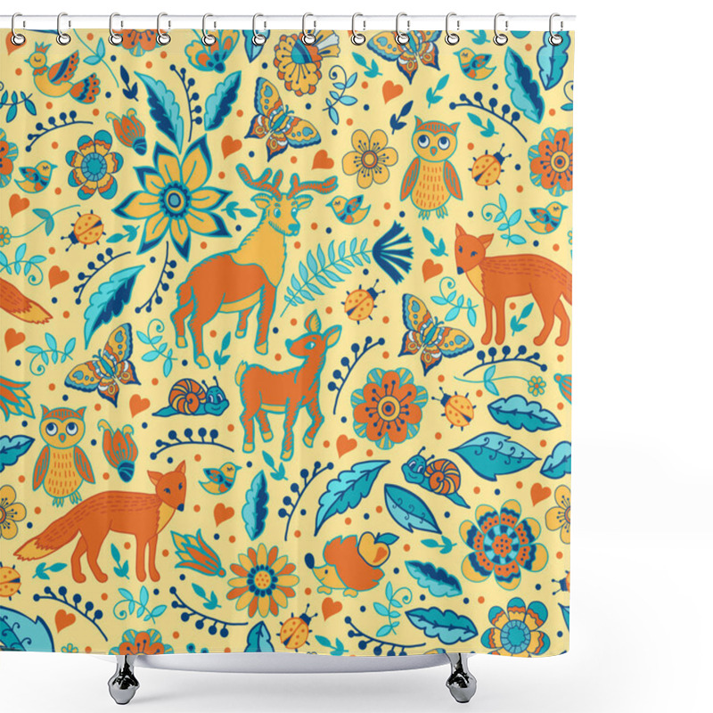 Personality  Pattern With Wild Animals Shower Curtains