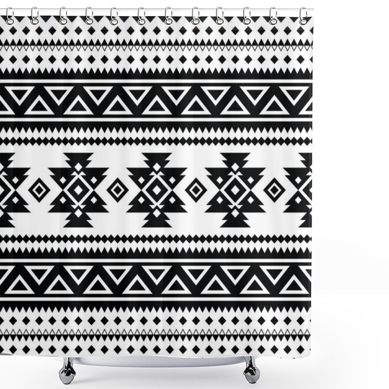 Personality  Geometric Ornament Vector Illustration. Seamless Ethnic Pattern. Folk Art Pattern With Aztec And Navajo Style. Tribal Print. Black And White Colors. Design For Textile, Fabric, Curtain, Rug, Wrapping. Shower Curtains