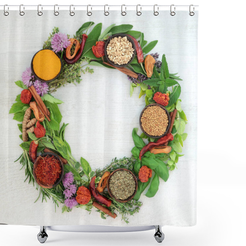 Personality  Herb And Spice Wreath Shower Curtains