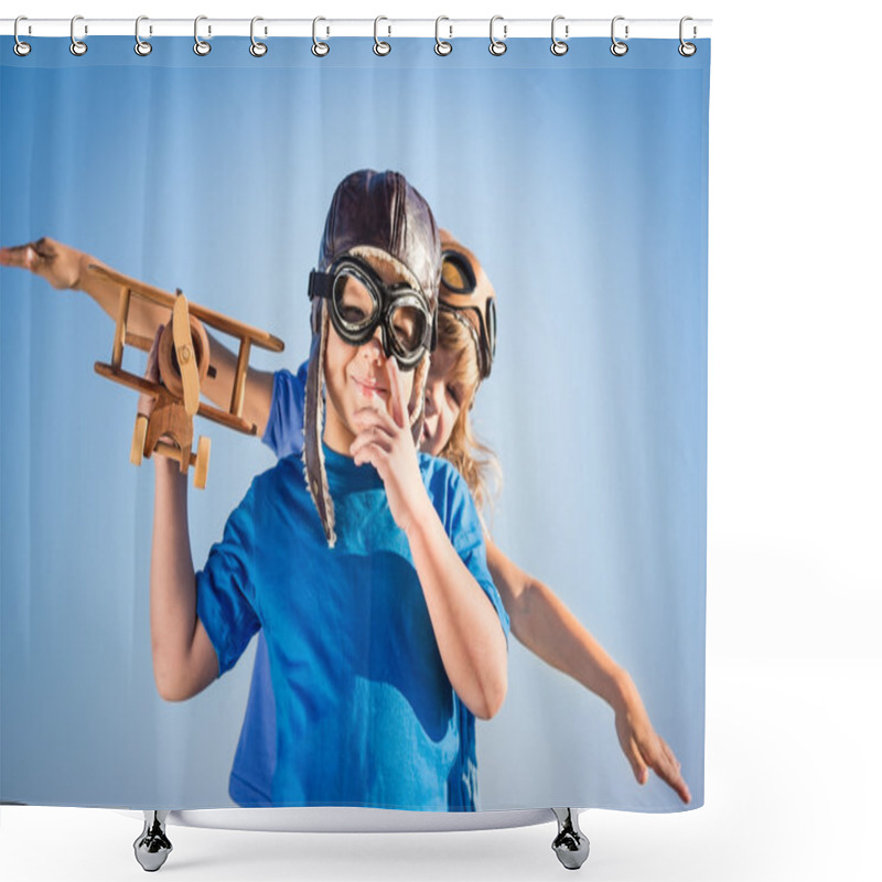 Personality  Children Playing With Toy Airplane Shower Curtains