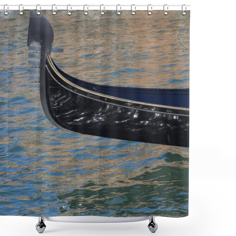 Personality  Ven15003 Shower Curtains