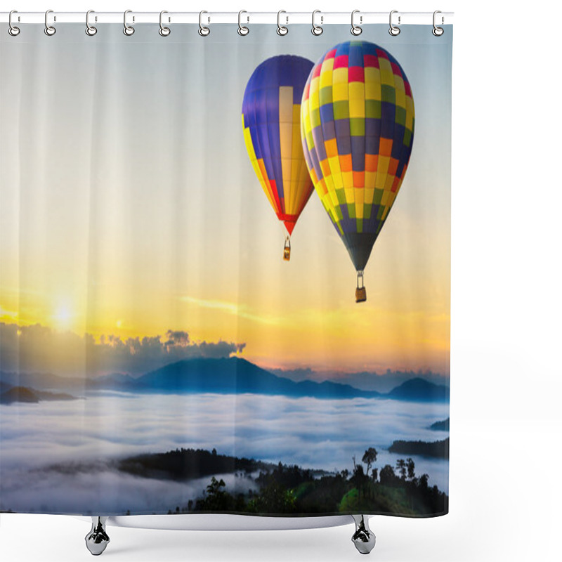 Personality  Balloon The Adventure Shower Curtains